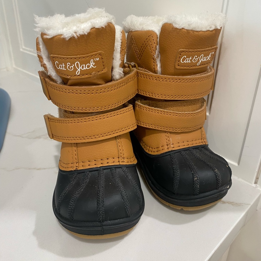 Cat & Jack snow boots